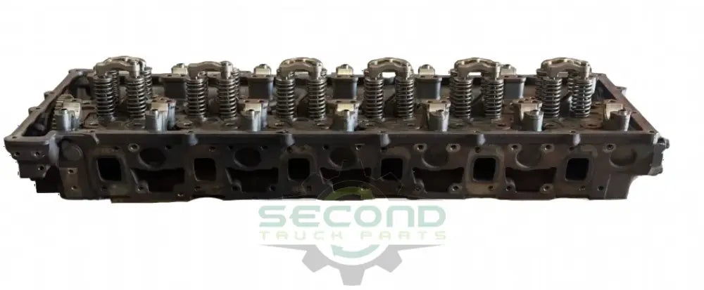 Genuine Paccar Cylinder Head - Cylinders