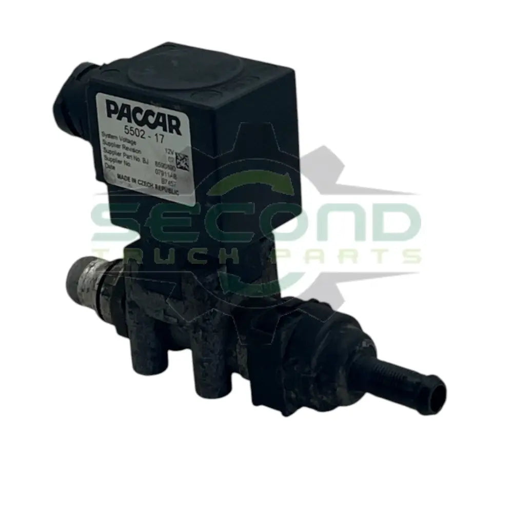 8590890 Genuine Paccar DEF Pump - Second Truck Parts