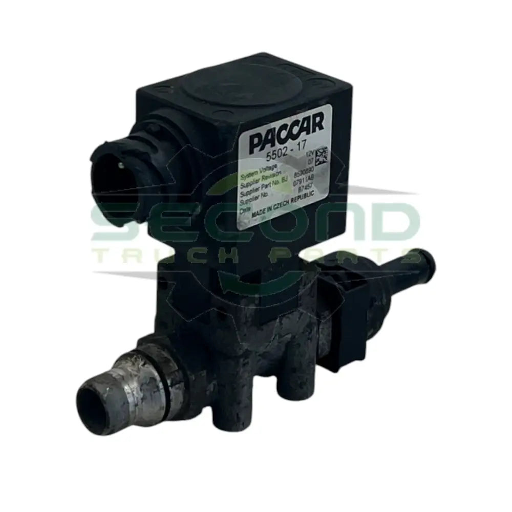 8590890 Genuine Paccar DEF Pump - Second Truck Parts