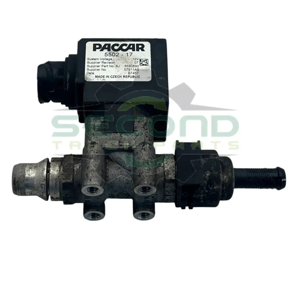 8590890 Genuine Paccar DEF Pump - Second Truck Parts
