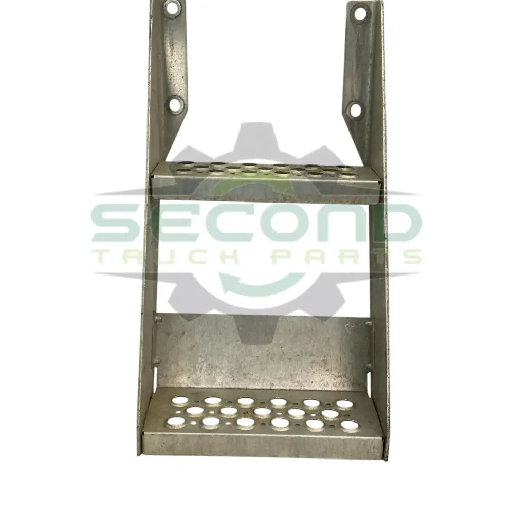 N82-6047 Genuine Paccar Frame Access Step - Second Truck Parts