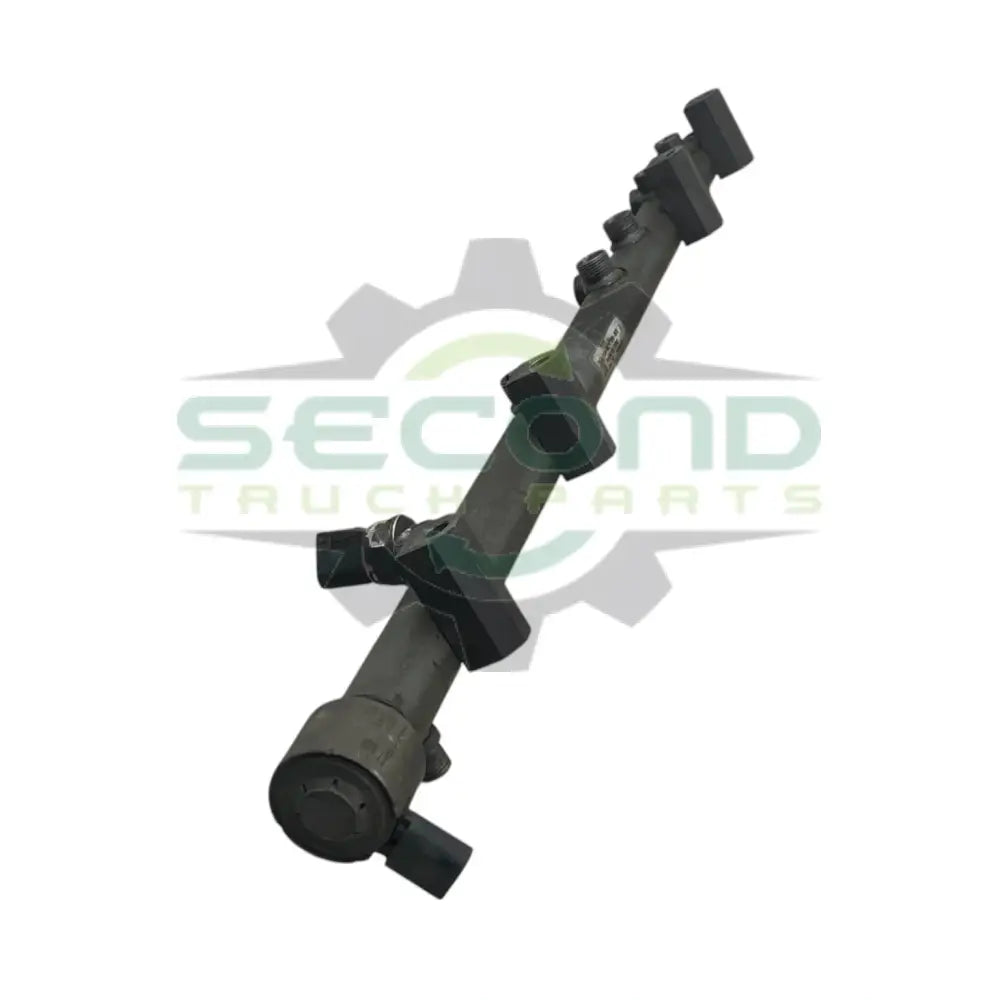 7210-0513 Genuine Paccar Fuel Rail - Second Truck Parts