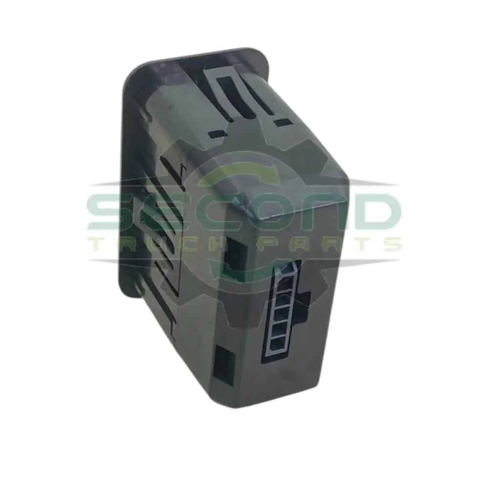 795405002 Genuine Paccar Port - USB Charger - Second Truck Parts