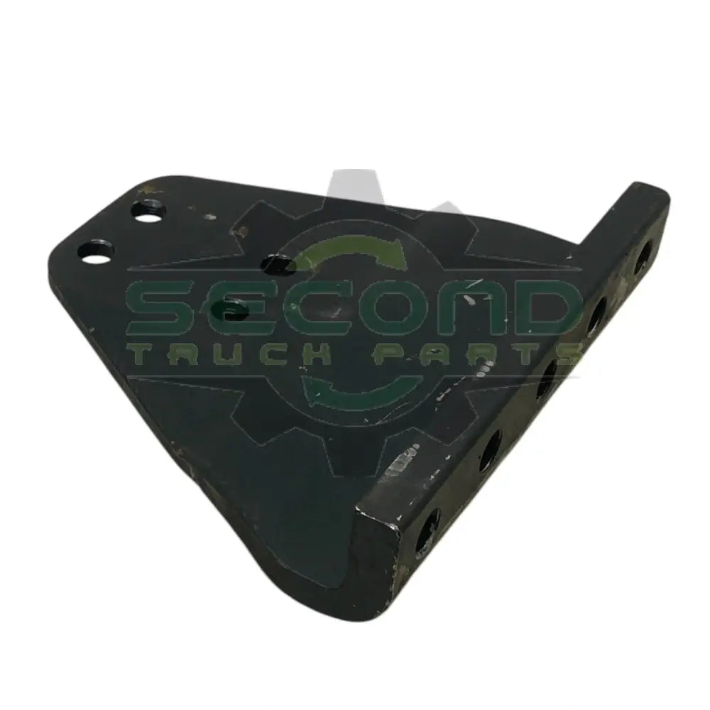 A47-6077R Genuine Paccar Right Cross Member Flange - Second Truck Parts