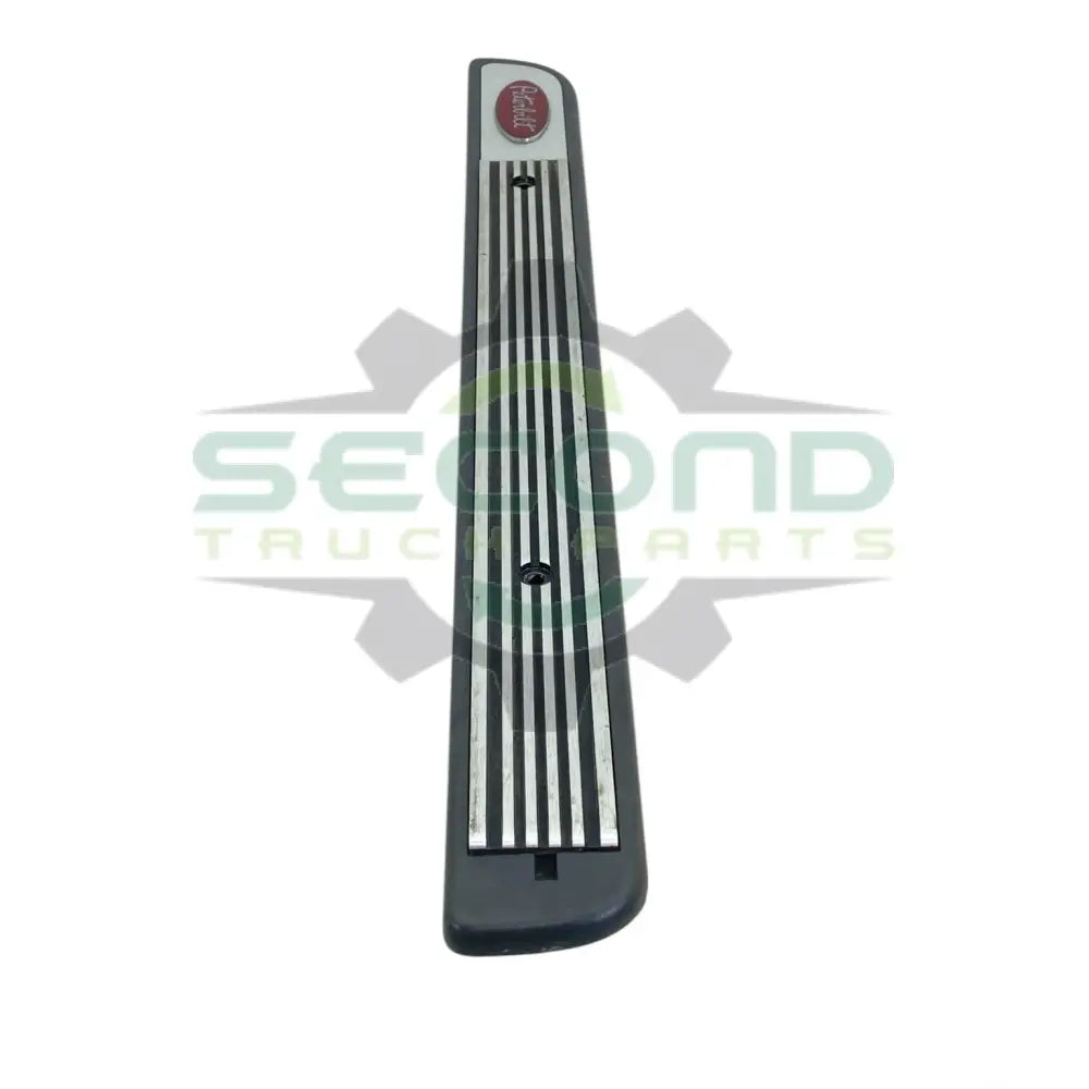 S60-6096R Genuine Paccar Right Side Trim Strip Joint Dash - Second Truck Parts