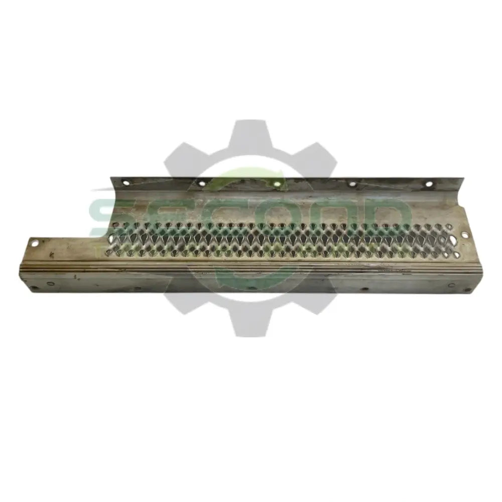 M82-6030 Genuine Paccar Step Assy Hd Dpf/Scr Box - Second Truck Parts