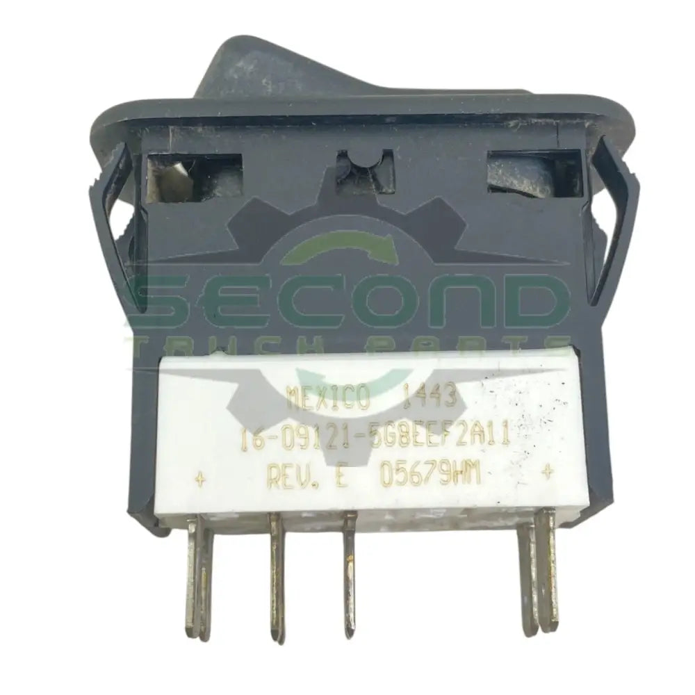 16-09121-5G8EEF2A11 Genuine Paccar Switch Cruise ON/OFF - Second Truck Parts