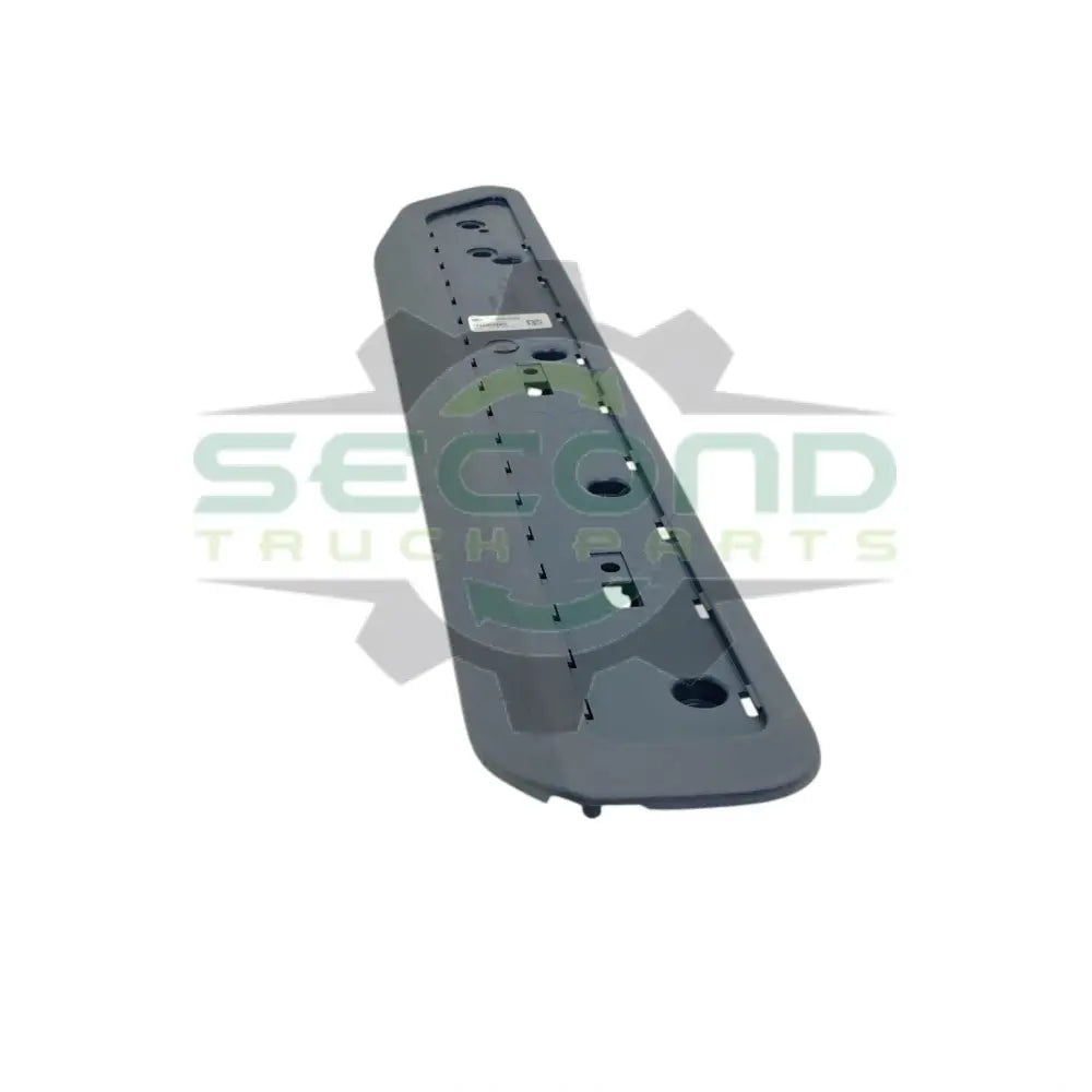 S60-1562-000 Genuine Paccar Threshold Trim - Second Truck Parts