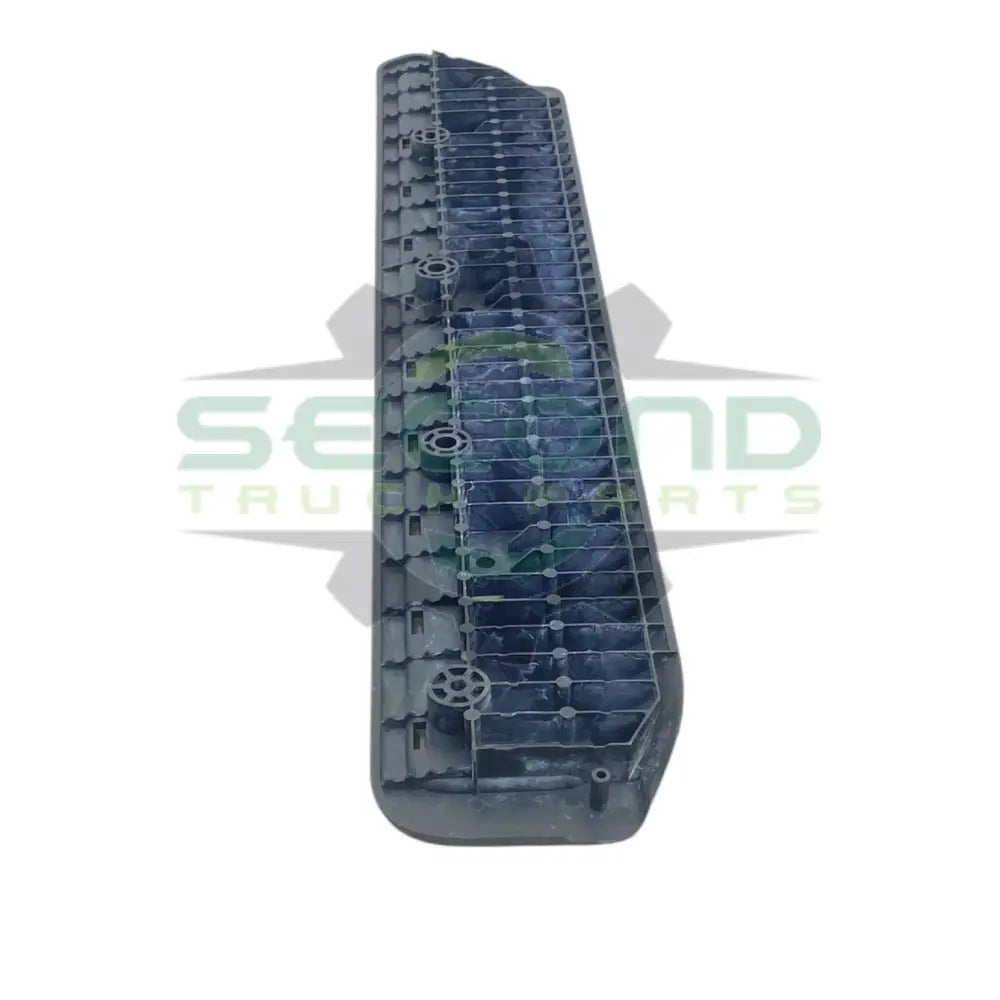 S60-1562-000 Genuine Paccar Threshold Trim - Second Truck Parts