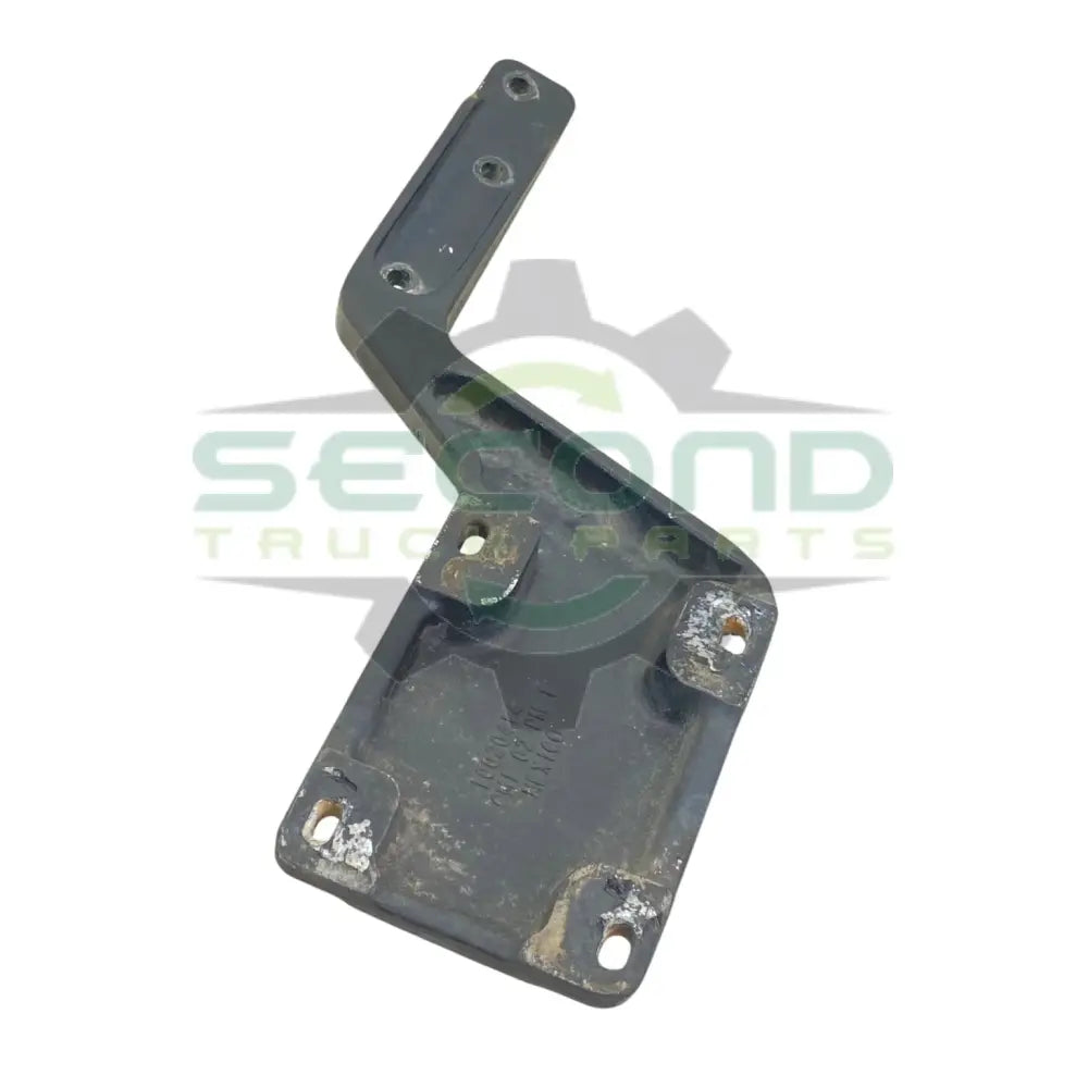 N85-1329 Genuine Peterbilt Left Driver Bracket - Second Truck Parts