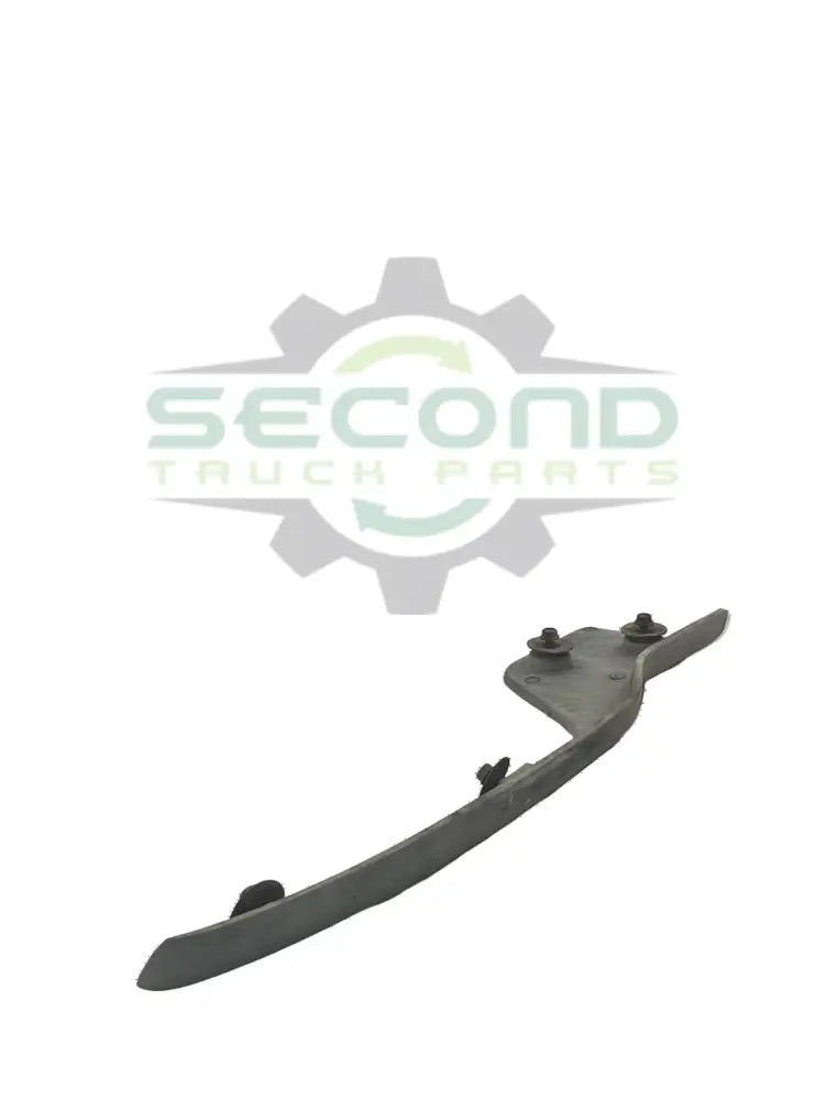 L85-6046 Genuine Peterbilt Left Side Fender Support - Second Truck Parts