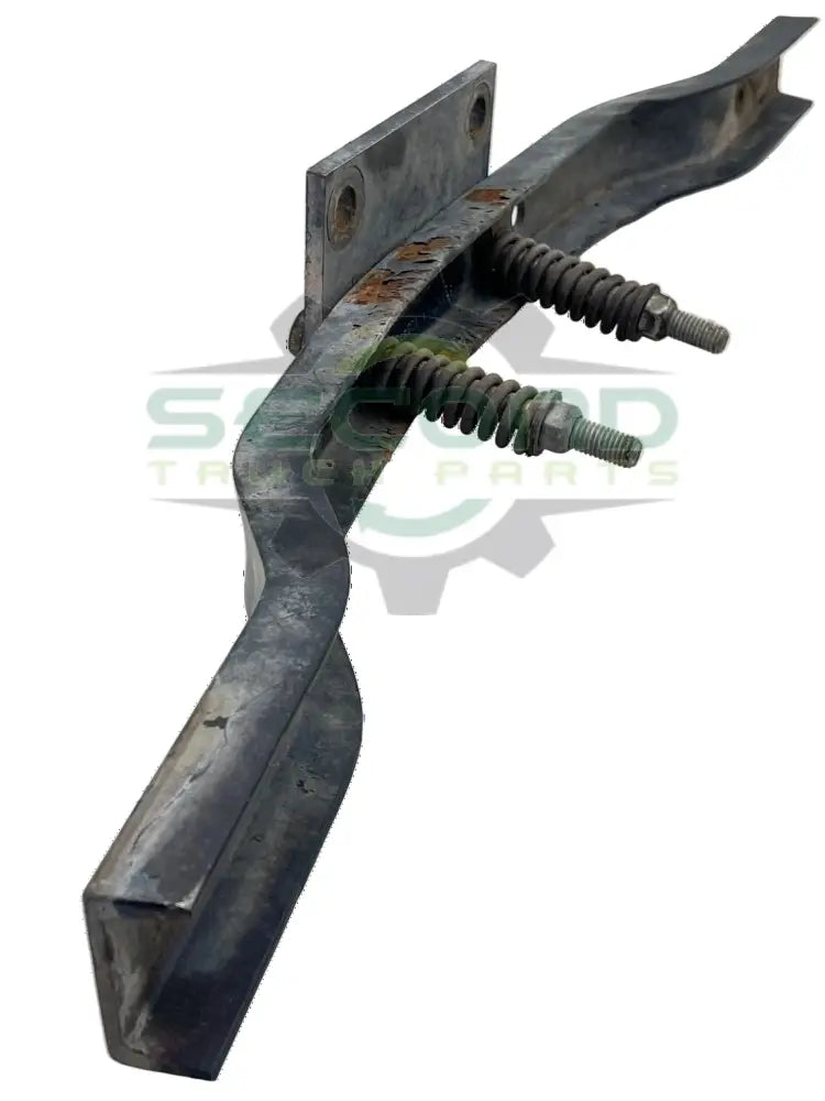 05-19071 Genuine Peterbilt Rear Support Top Of Transmission - Second Truck Parts