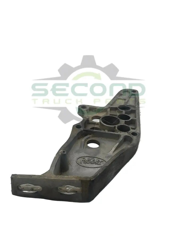 L11-6241R Genuine Peterbilt Right Side Upper Pivot Bracket - Second Truck Parts