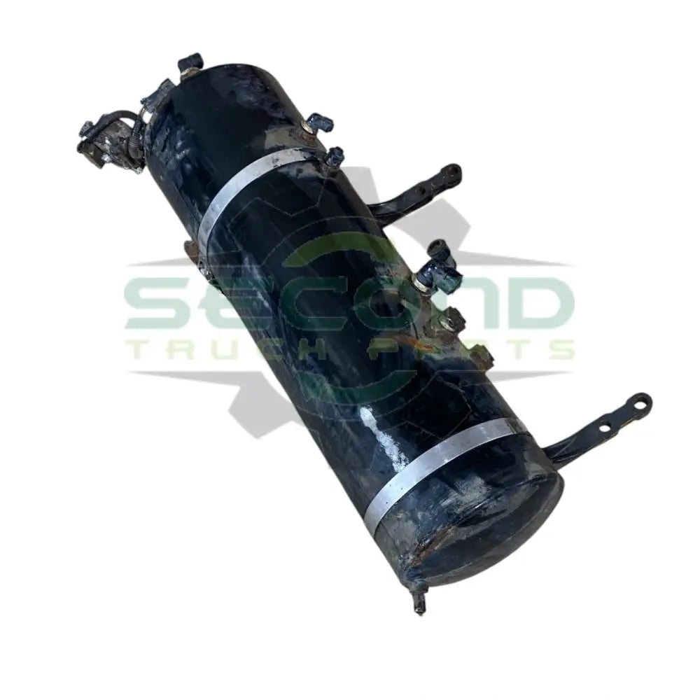21183460 Genuine Volvo Air Tank 33" X 10" - Second Truck Parts