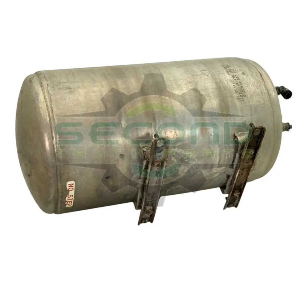 21564564 Genuine Volvo Air Tank - Second Truck Parts