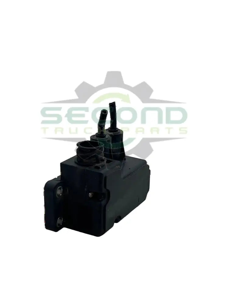 Genuine Volvo DEF Sensor - Second Truck Parts