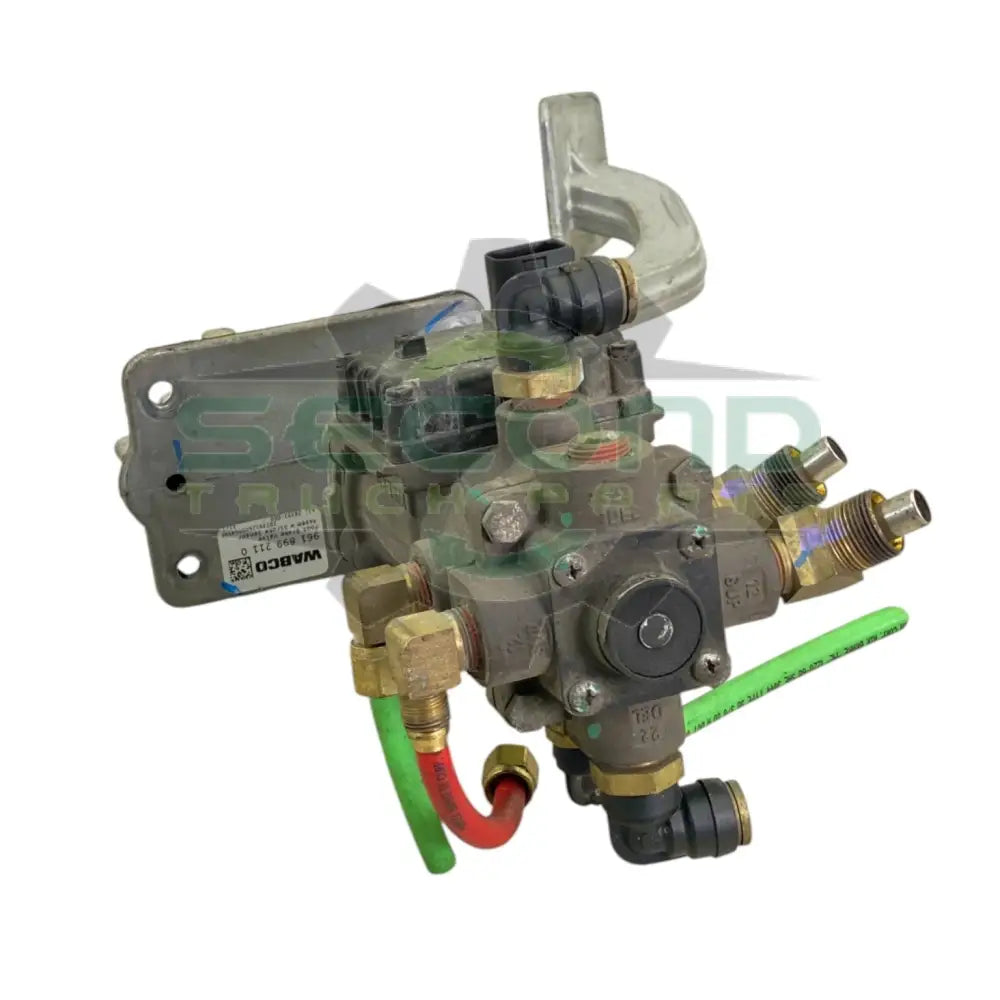 4613330080 Genuine Wabco Foot Brake Valve - Second Truck Parts
