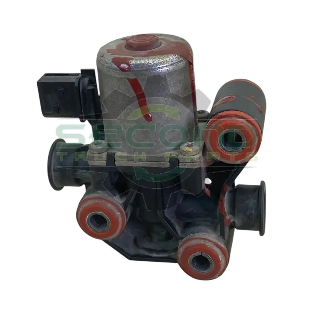 04-33700-000 Genuine Wabco Water Supply Valve - Second Truck Parts