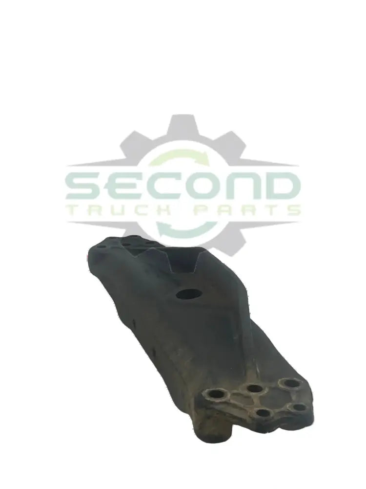 21-28306-000 Genuine Western Star Cast Towpin Crossmember EPA07 - Second Truck Parts