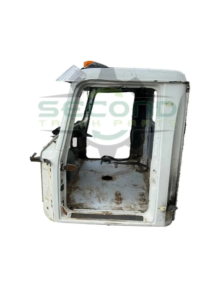 Genuine Western Star White Cab 4900SA - Cabs