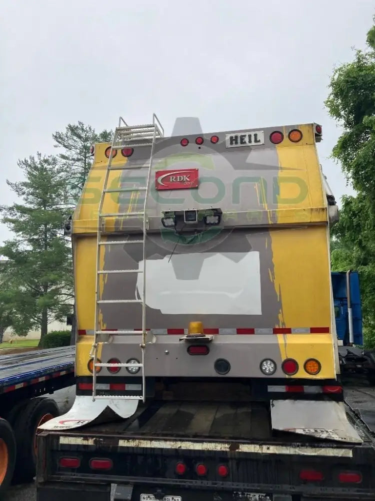 Heil Front load refuse body with controls OEM - Second Truck Parts