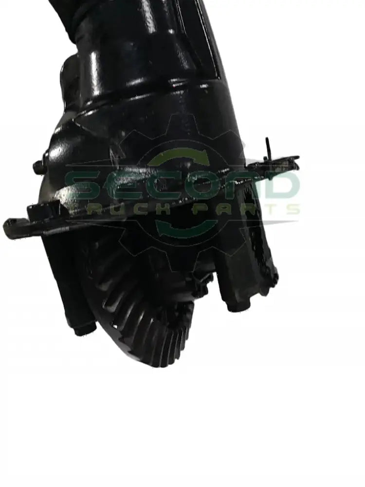 Meritor MD2014 rear axle carrier OEM 8235-A3200G2217325 - Second Truck Parts