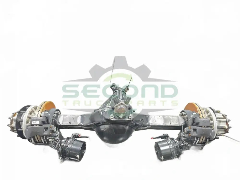 Meritor Md2014E complete rear axle OEM 25817089D6 - Second Truck Parts