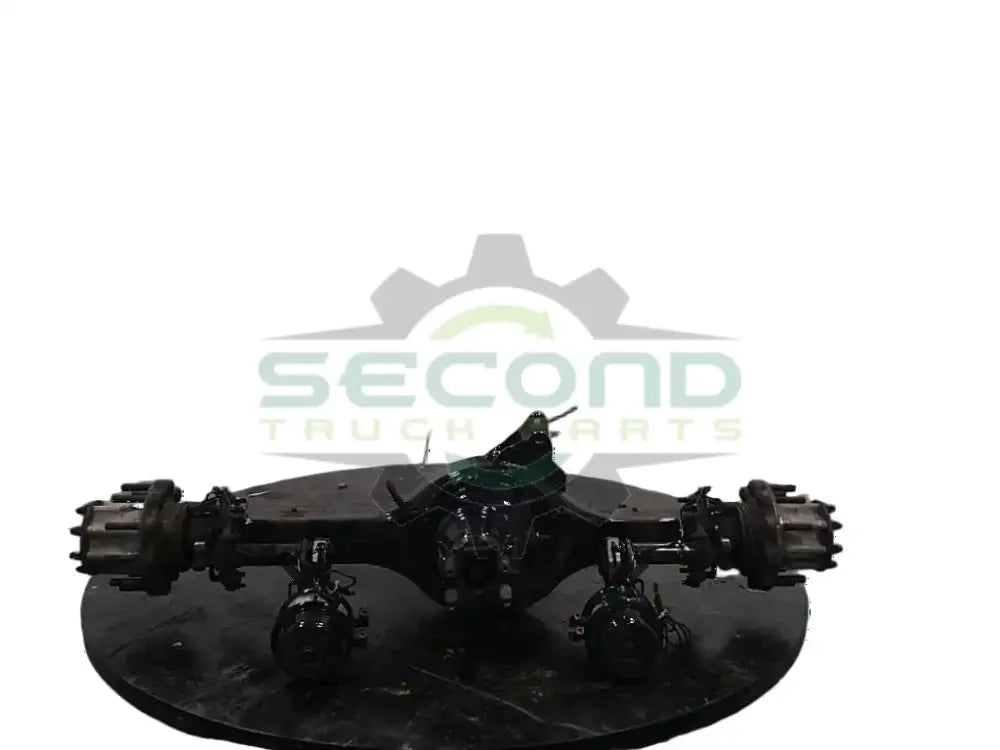 Meritor MT40-14X rear axle assembly OEM 8235-MR2014X4MFRNN2247 - Second Truck Parts