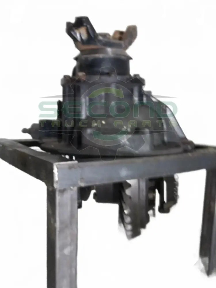 Meritor Rear Carrier assembly RS-160/161 S/N SFOR01644762 IN 2 OEM - Second Truck Parts