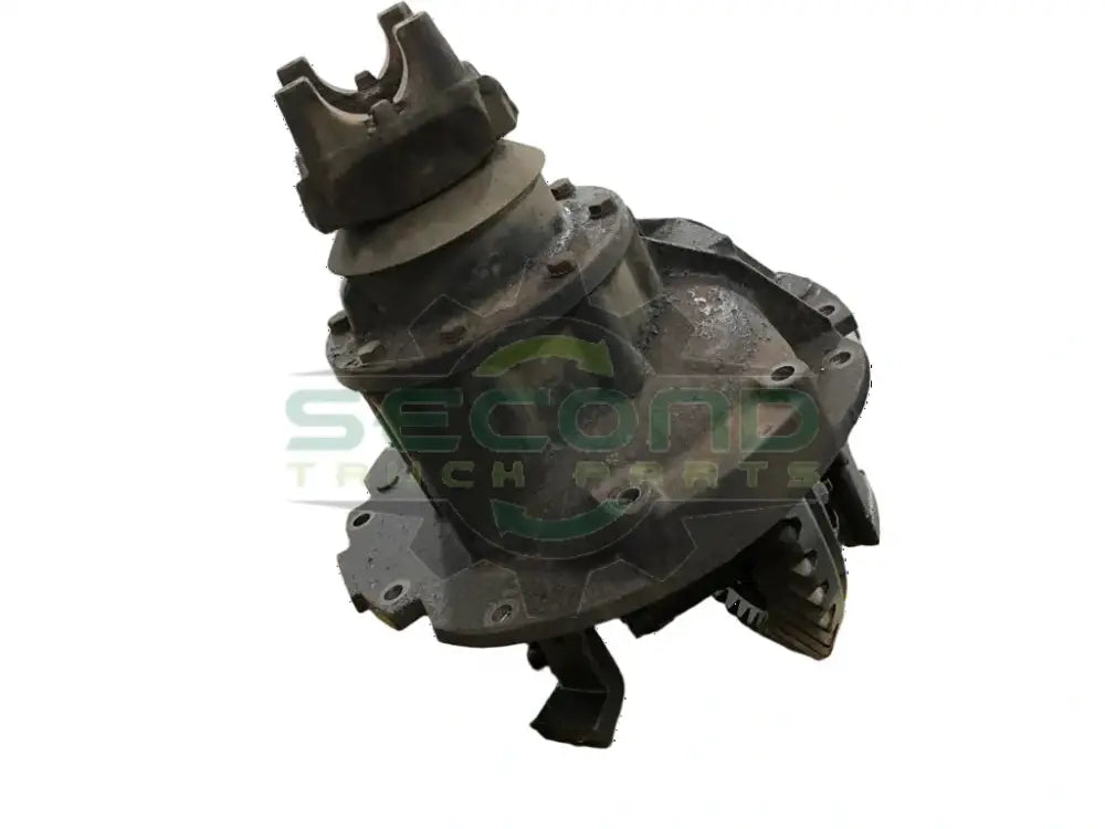 Meritor RS23-160 rear axle carrier in 2 OEM - Second Truck Parts