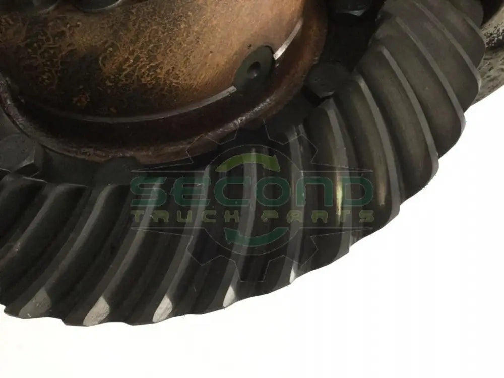 Meritor RT-40-145 rear rear axle carrier in 3 OEM 8235-B13200M1885342 - Second Truck Parts