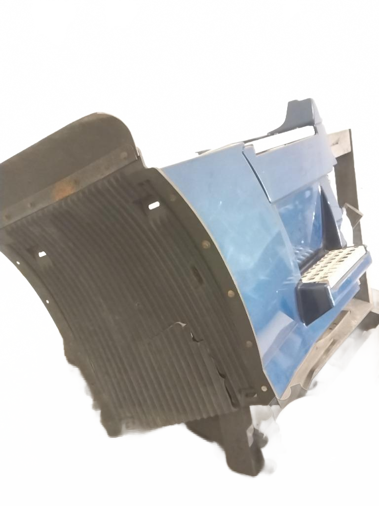 Volvo RH Chassis fairing extension ( rear ) with steps 25 OEM 82486811 - Second Truck Parts