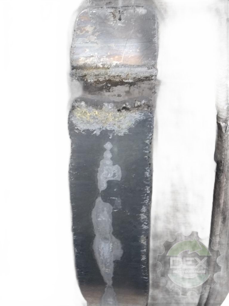 Aluminum LH fuel tank measures 25" x 26" 50 gallon center filler - Second Truck Parts