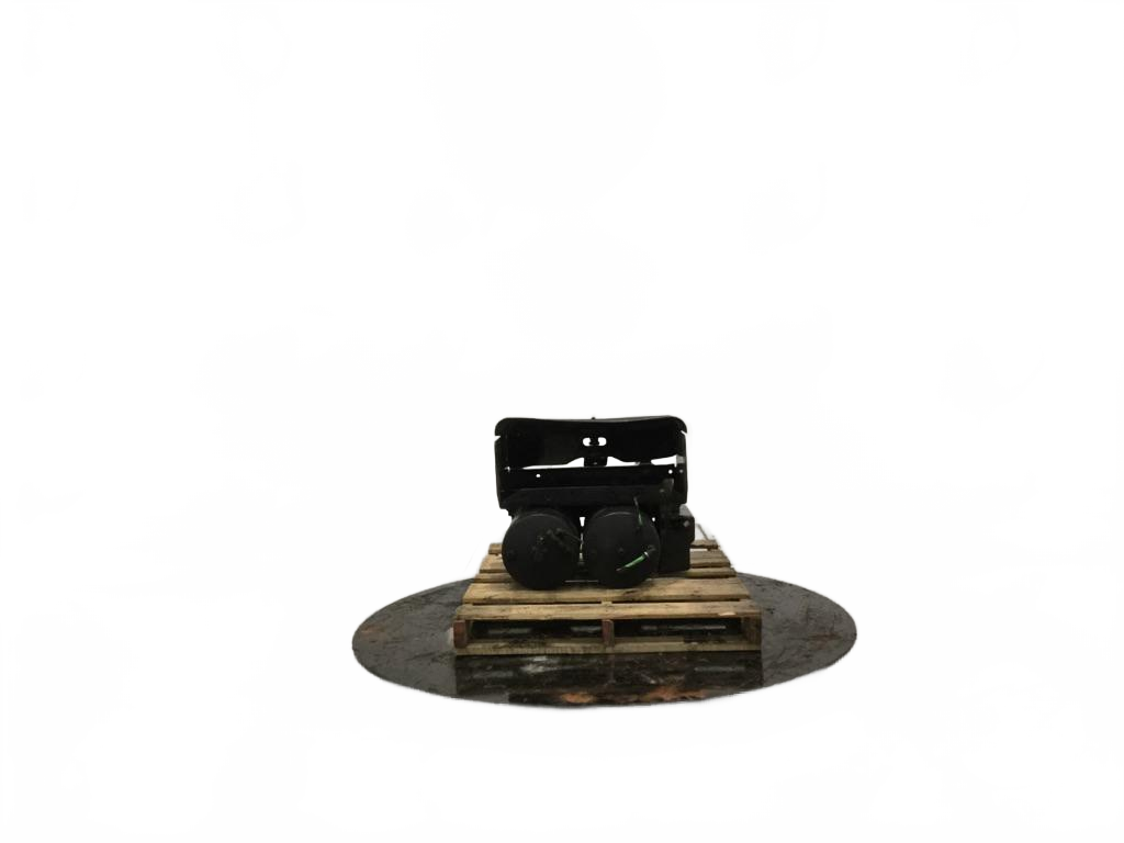 Steel LH battery box with air tanks OEM - Second Truck Parts