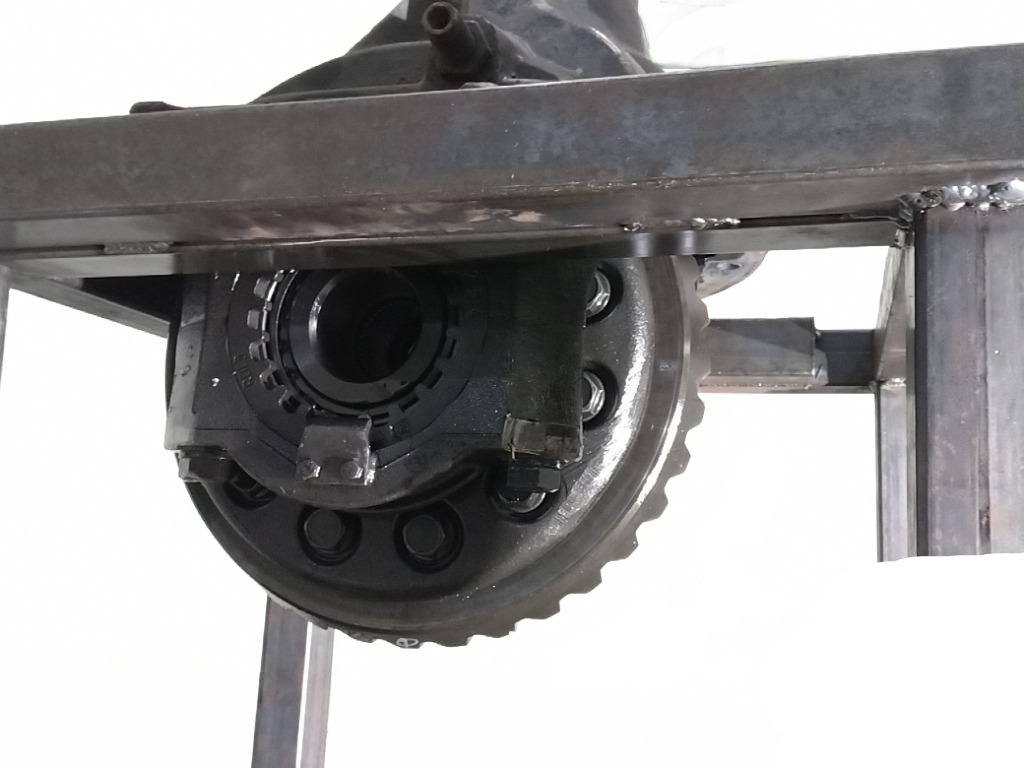 Complete Meritor Carrier Assembly S/N SFOR02584238 in 2 OEM 21565318 - Second Truck Parts