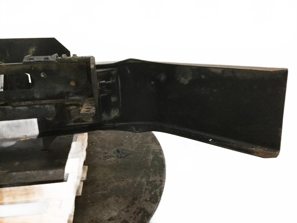 Mack Complete Heil Steel bumper with P OEM - Second Truck Parts