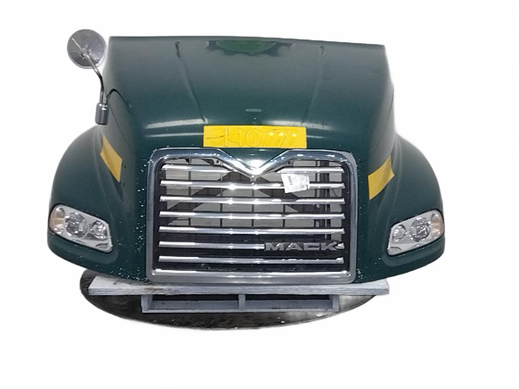Mack 15' Complete well groomed CXU612 hood axle back with DDD3 - Second Truck Parts