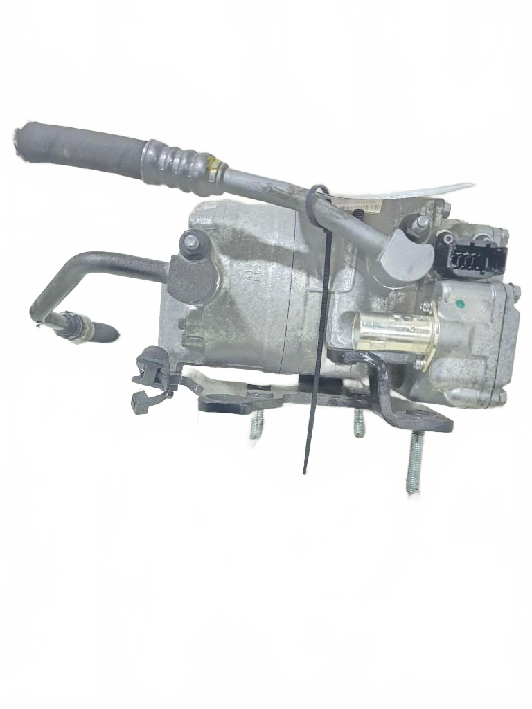 Chassis 24V mounted a/c compressor OEM 84192003D13 - Second Truck Parts