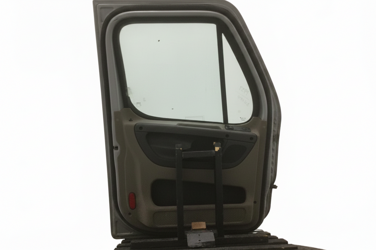 Freightliner LH Cascadia Driver side door OEM - Second Truck Parts
