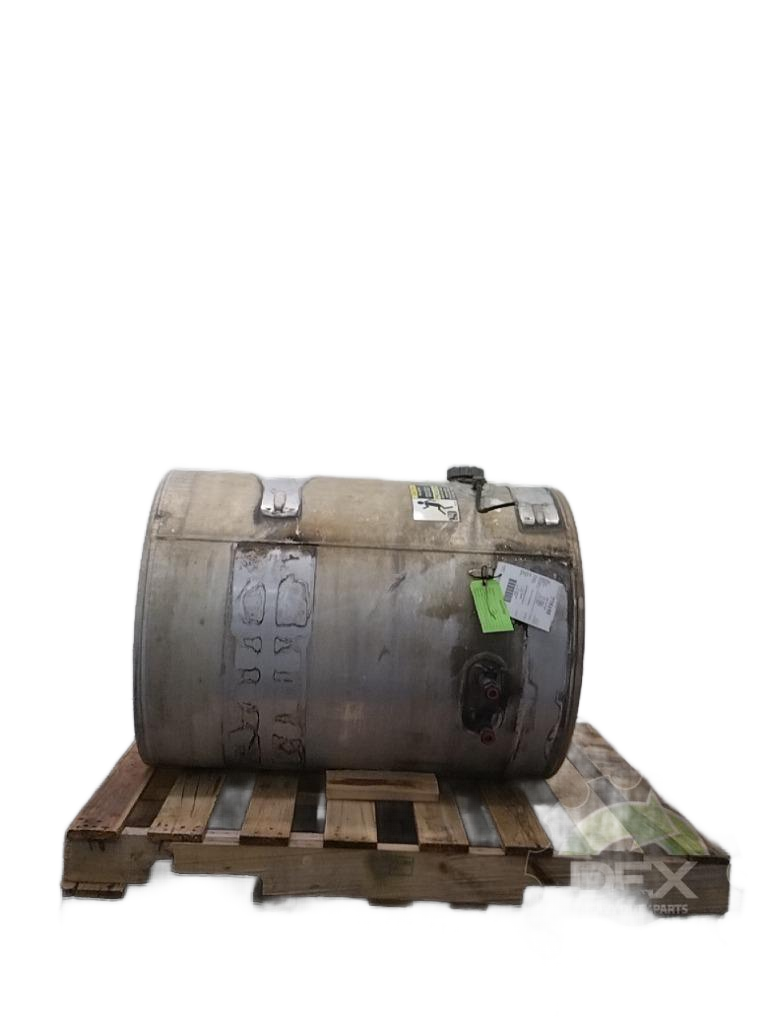 Volvo RH D aluminum fuel tank measures 26" x 31" 75 gallon with rear - Second Truck Parts