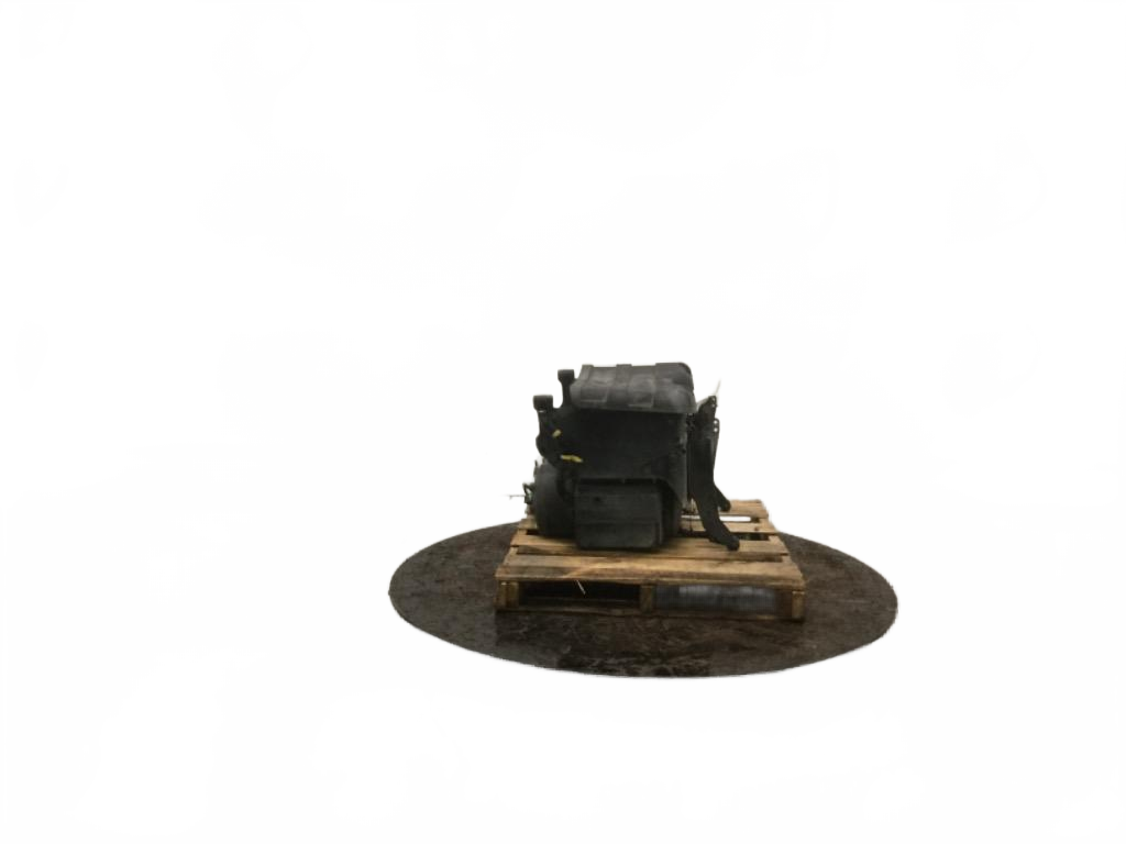Complete Steel battery box with composite lid OEM - Second Truck Parts