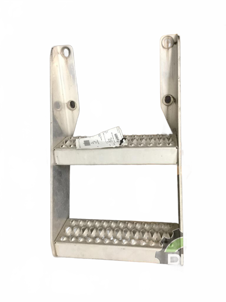 Aluminum LH mounted chassis steps OEM - Second Truck Parts