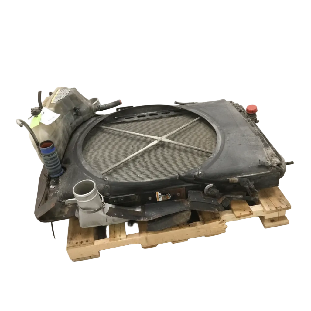 Cool 12' KW T600 pack includes: Radiator OEM - Second Truck Parts