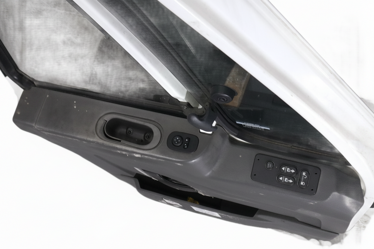 Door LH ASSEMBLY OEM - Second Truck Parts