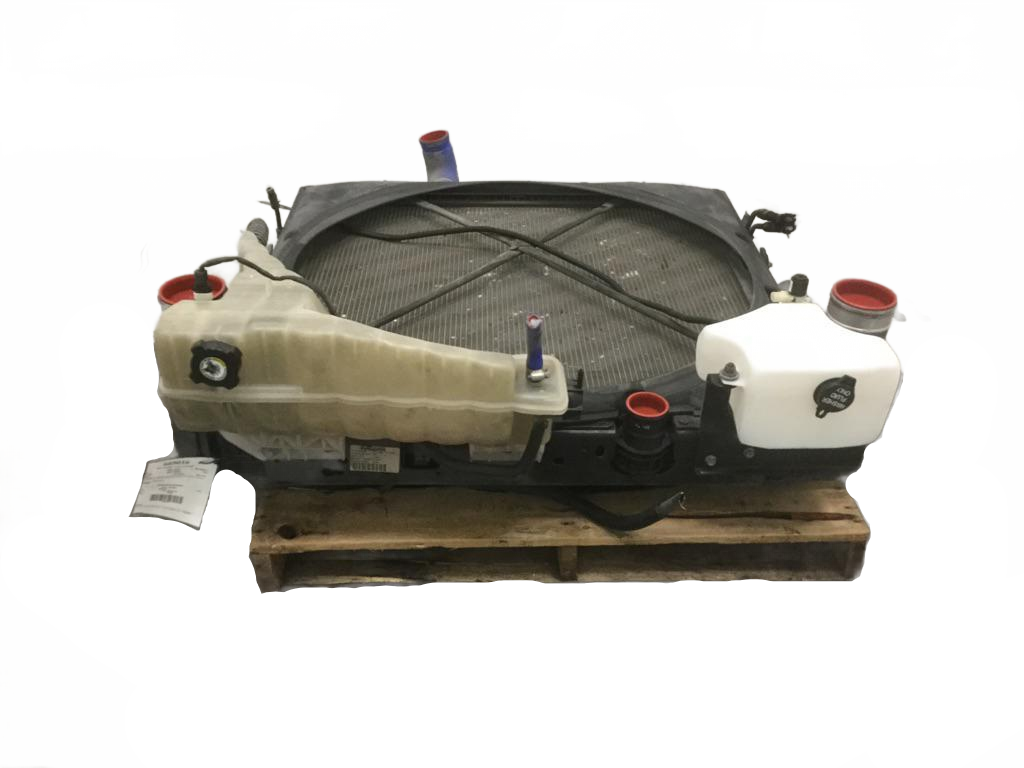 Peterbilt Complete 579 Cool pack includes OEM - Second Truck Parts