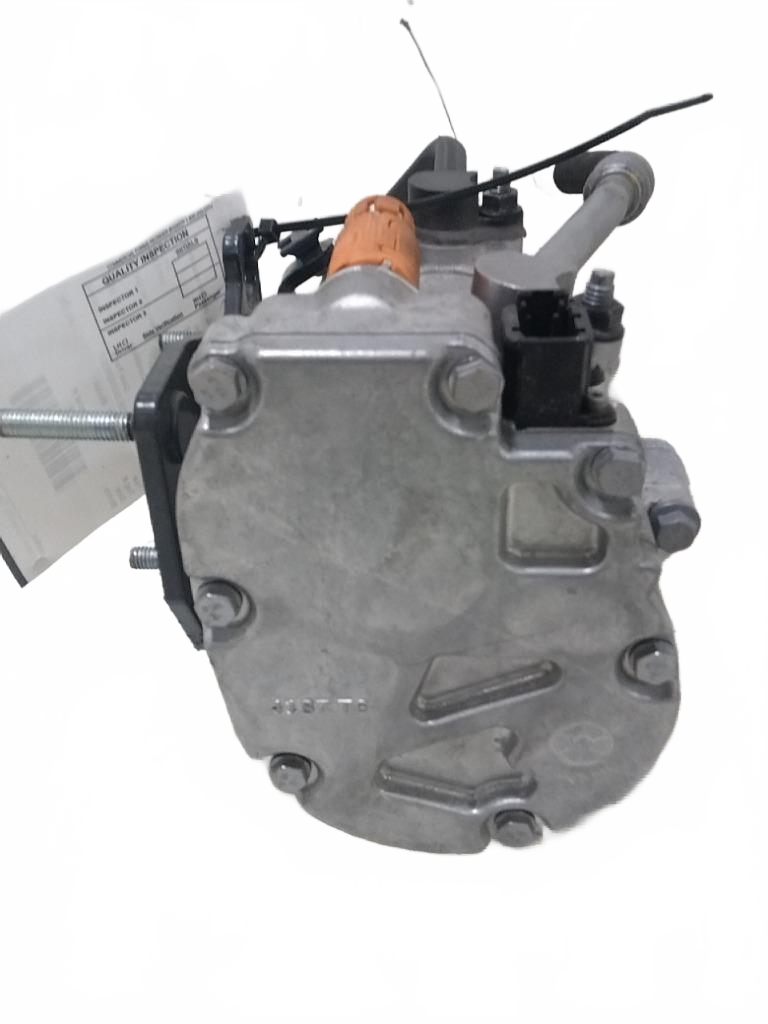 Chassis 24V mounted a/c compressor OEM 84192003D9 - Second Truck Parts