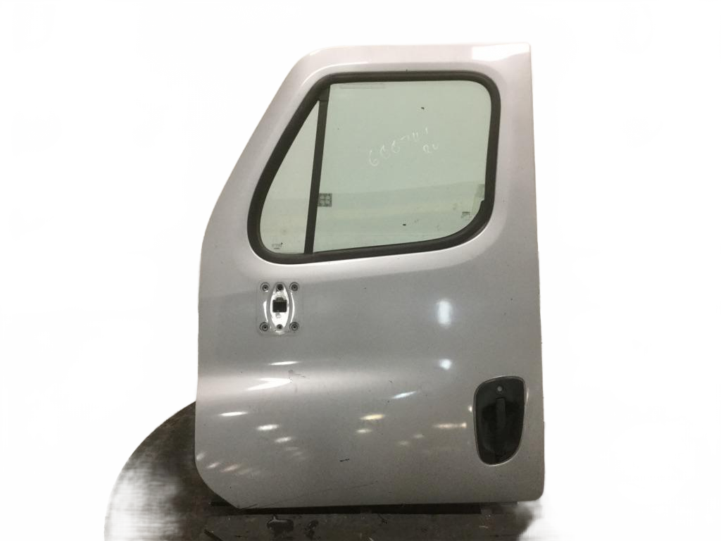 Freightliner LH Cascadia Driver side door OEM - Second Truck Parts