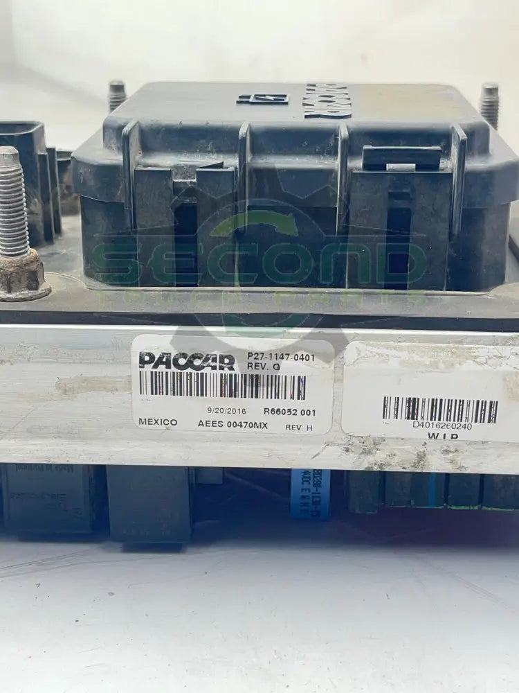 P27-1147-0401 Genuine Paccar Cab Power Distribution Center Fuse - Fuses