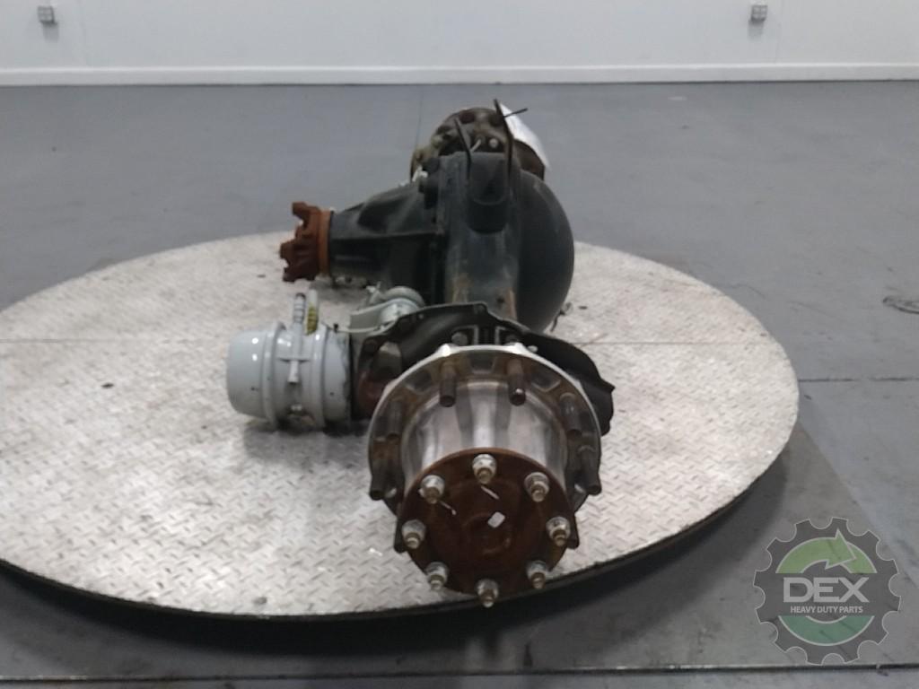 Meritor MT-40-14X complete rear axle assembly in 2 OEM - Second Truck Parts