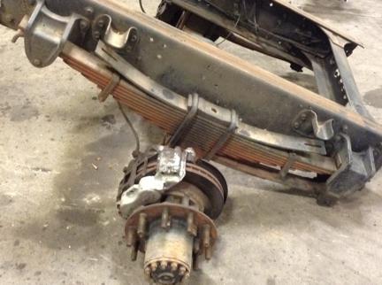 Hino Meritor Single rear axle with leaf suspension OEM 420807321A